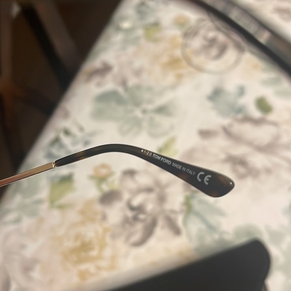 Tom ford sunglasses - Picture 4 of 5